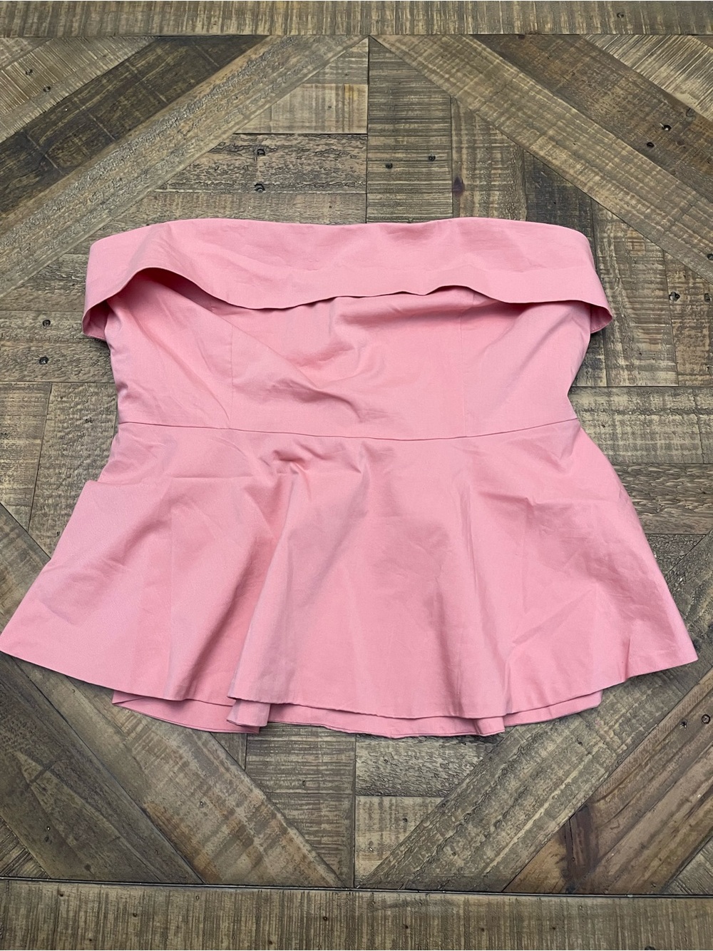 7th Avenue Design Studio by New York & Company strapless peplum top.